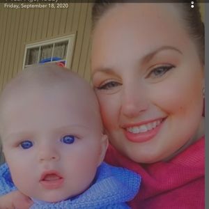 Meet your Posher, Ashli